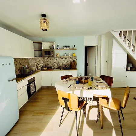 Elegant 4 Couchages Et Parking - 5mn De La Et Des Commerces Apartament